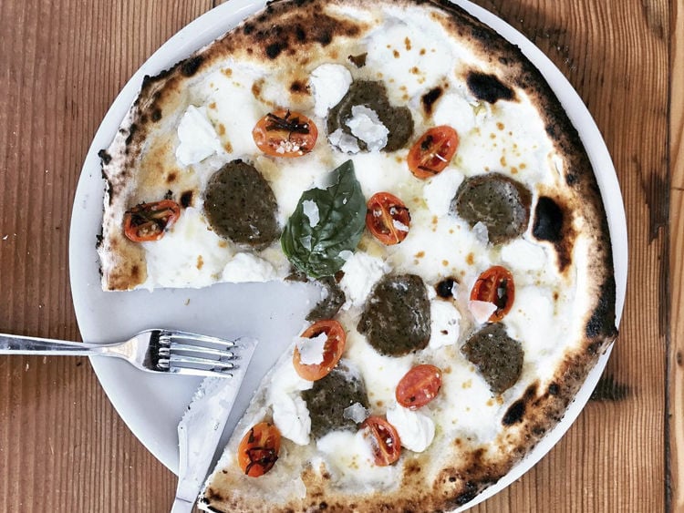 1889 Pizza Napoletana